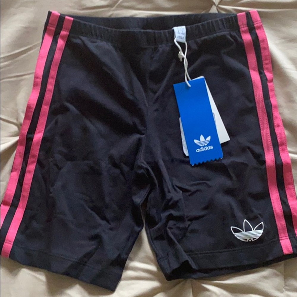 Cycling shorts
